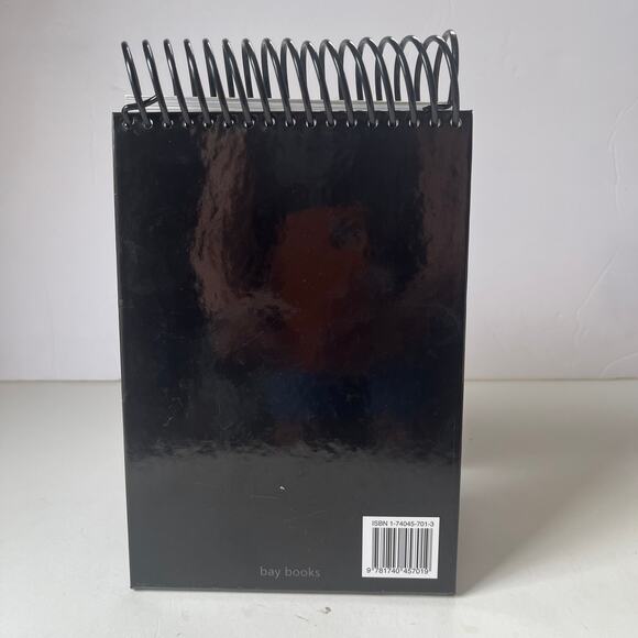 GRILLS & BBQS Flame-Cooked Flavor Top Spiral Cookbook Stand Bay Books Color - Picture 7 of 12